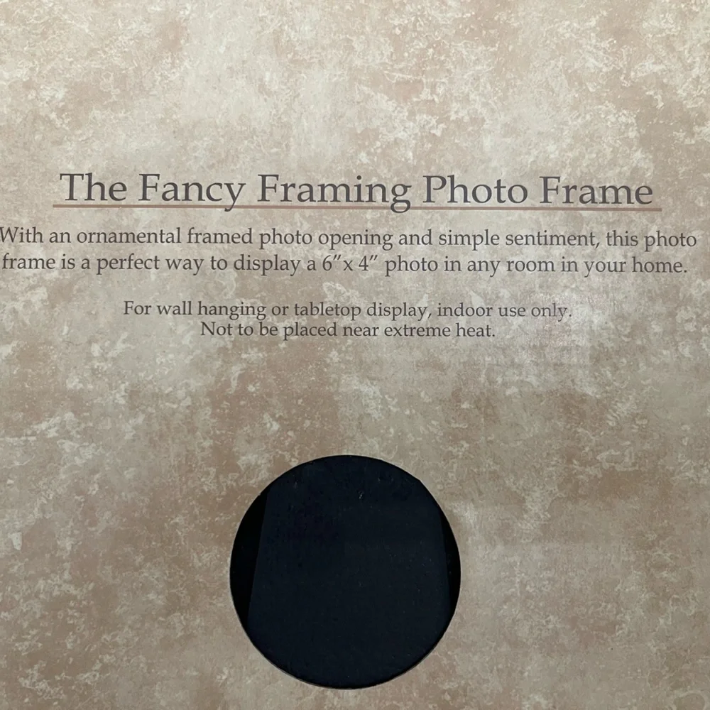 New View Family 6”x4” Picture Frame NWT